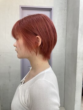 エクラ(ECLAT) ピンクカラー/ショートヘア