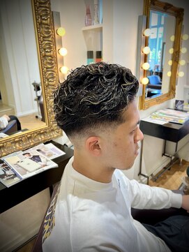 コワファースト  させぼ五番街店(COIFF1RST) フェード×極道パーマ☆