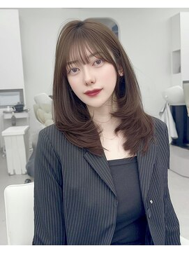アマトウキョウスマートサロン(AMA TOKYO×Smart Salon) 韓国ヘア　レイヤーカット　顔まわり