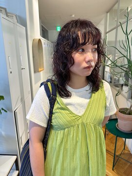 ツナグ(tsunagu) ミディアムウルフ×くるくるぱーま