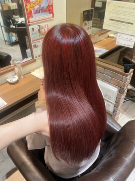 ヘアメイク シュシュ(Hair make chou chou) 赤髪　レッドカラー　暖色　ピンクブラウン
