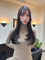 シクネ 新潟駅 万代(SHICUNE)&nbsp;【新潟駅前】ロングレイヤー　韓国ヘア　レイヤーカット