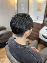 アンカー(ANCHOR)&nbsp;MEN’S HAIR/サーフカール/刈り上げセンターパート/印西