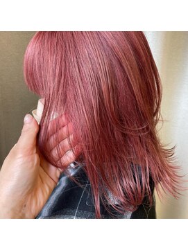 クアトロ グランシュ 川崎店(QUATRO × GranCieux) ピンクカラー