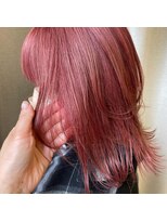 クアトロ グランシュ 川崎店(QUATRO × GranCieux) ピンクカラー