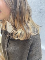 インビテーション(invitation) ブリーチ有・インナーカラー・ベージュ
