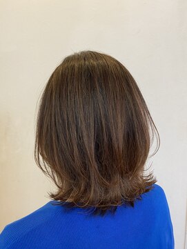 美容室ヴィ ザ ヴィ ♯外ハネボブ