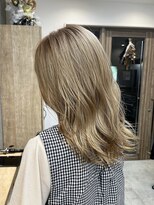 リベストバイジェービー 稲毛(li best. byjb)&nbsp;ペールベージュ/セクションカラー/外ハネボブ[稲毛/稲毛駅]