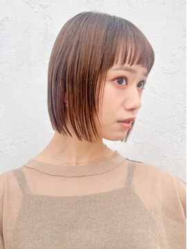 ロンドホットリップ 立川(Lond hot lip) 【Nanatsu】ミニボブ×顔周りレイヤー[立川/顔周り]