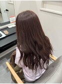 ピンクベージュ