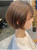 大人可愛いショートスタイル
