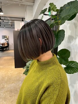 メリー オオサカ(Merly Osaka) highlight × mini bob