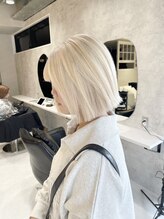 髪屋 紬 ホワイトカラー/抜きっぱなし/シルバー/ブロンド/ホワイト/韓国