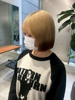 ガリカ 大名(Gallica) シルエットがおさまる切りっぱなしボブ