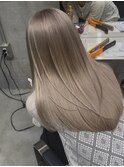 イルミナミルクティーベージュカラー