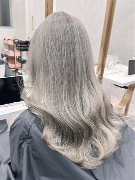 ロンド レア 天神大名店(Lond Le’a) ダークアッシュ/大人ガーリー/似合わせカット/着物ヘア10代20代
