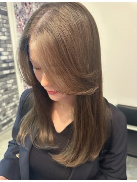 プリームヘアーホワイト(Pleame hair WHITE) オリーブベージュ