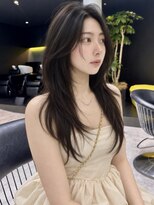 シティ オモテサンドウ(CITY omotesando)&nbsp;ロングヘア レイヤーカットロング ロングレイヤー 顔周りカット
