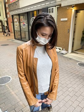 ワンバイワンクラッカ(one by one CLACCA) 大人ハイライト×クールボブ