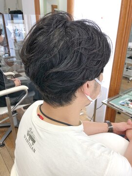 ヘッズ 本八幡店(HEADS) MEN'S HAIR センターパート ツイストスパイラル コンマヘア