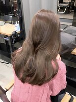 アリュウル 表参道 青山(Allure) ナチュラルベージュ レイヤーカット 透明感カラー KAKO