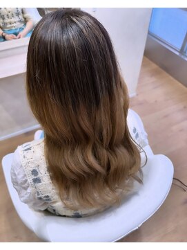 ジャパンデザイナーズアカデミー バレイヤージュ【堺、深井】