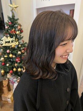 フレア(FLAiR) 20代30代艶々カラー