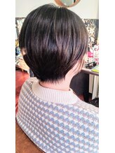 エヴァン(Evan) 襟足スッキリ丸みショート