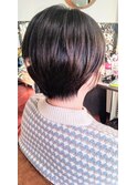 襟足スッキリ丸みショート