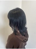 暗髪レイヤースタイル