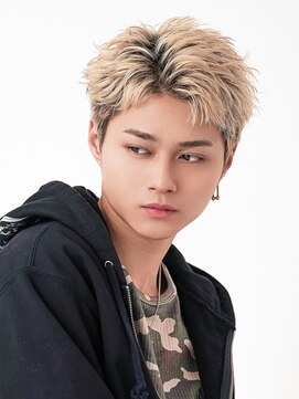 センス 渋谷 宇田川交番前(SENSE) スパイキーショート/ブリーチ/フェザーパーマ/ブルーブラック