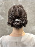 結婚式ヘア お呼ばれヘア お団子ヘア ふわふわヘア 銀箔ヘア