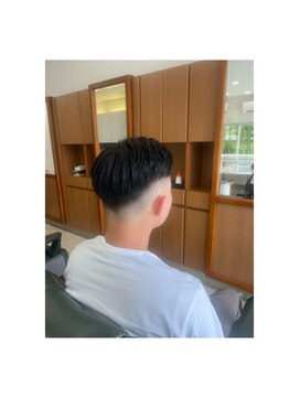 バーバー ノウショウ(BARBER NOSHO) スキンフェード×バーバースタイル