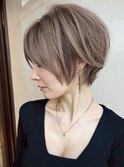 白髪ぼかし/イメチェンヘアスタイル/前髪カタログ/ショートボブ