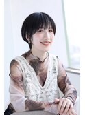 黒髪ショート
