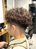 エリマ 調布(elima)&nbsp;調布メンズパーマスペインカールツイストスパイラルパーマ強め