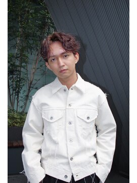 ツイストスパイラルパーマ波巻きスパイラル刈り上げマッシュ