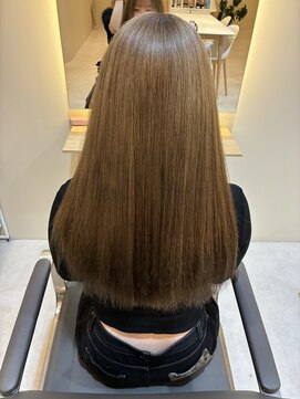 冬のミルクティーカラー