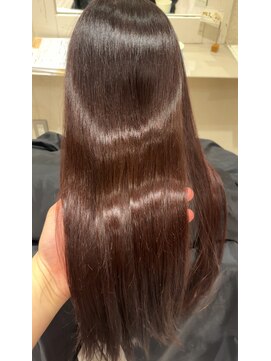 リアン(Lien) 赤すぎない大人ワインレッド