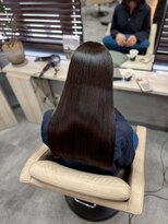 シシ 新宿(She 2.)&nbsp;ロングヘア/サラつや/髪質改善/ツヤ髪ストレート/垢抜け