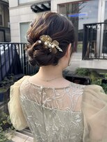 ジーナ 渋谷神南(Zina) 王道まとめ髪シニヨンスタイル♪【Akari】