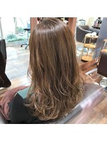 ヘアースペース ブイ(hair space V) 極細ハイライト&ミルクティーアッシュベージュ