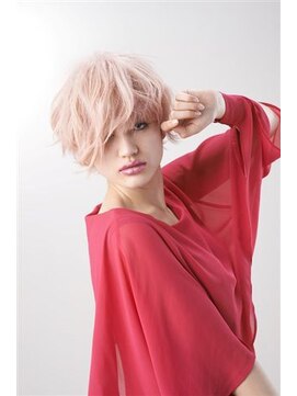 アスタ アヴェダ ASTA AVEDA 武蔵村山店 アシメショート+ハイトーンピンク