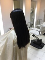 美容室 髪人形 カット+トリートメント