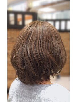 ちゅら髪 軽やかレイヤーボブディ