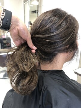 ノア(NOA by KENJE) 結んでかわいい大人ハイライト .