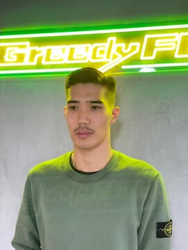 グリーディーフォックス 代々木(Greedy FOX) かき上げヘア/サイドパート/韓国マッシュ/フェードカット/代々木