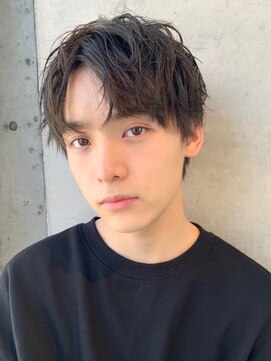 リット×ベリエ(Lit.×belier) ツーブロック/センターパート/ポイントパーマ[薩摩川内]