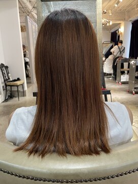 レガーレ(Legare) 艶髪ロングスタイル