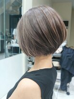 ハイストリートヘア(High street Hair)&nbsp;40代ショート好きの方に☆襟足短めのショートボブスタイル